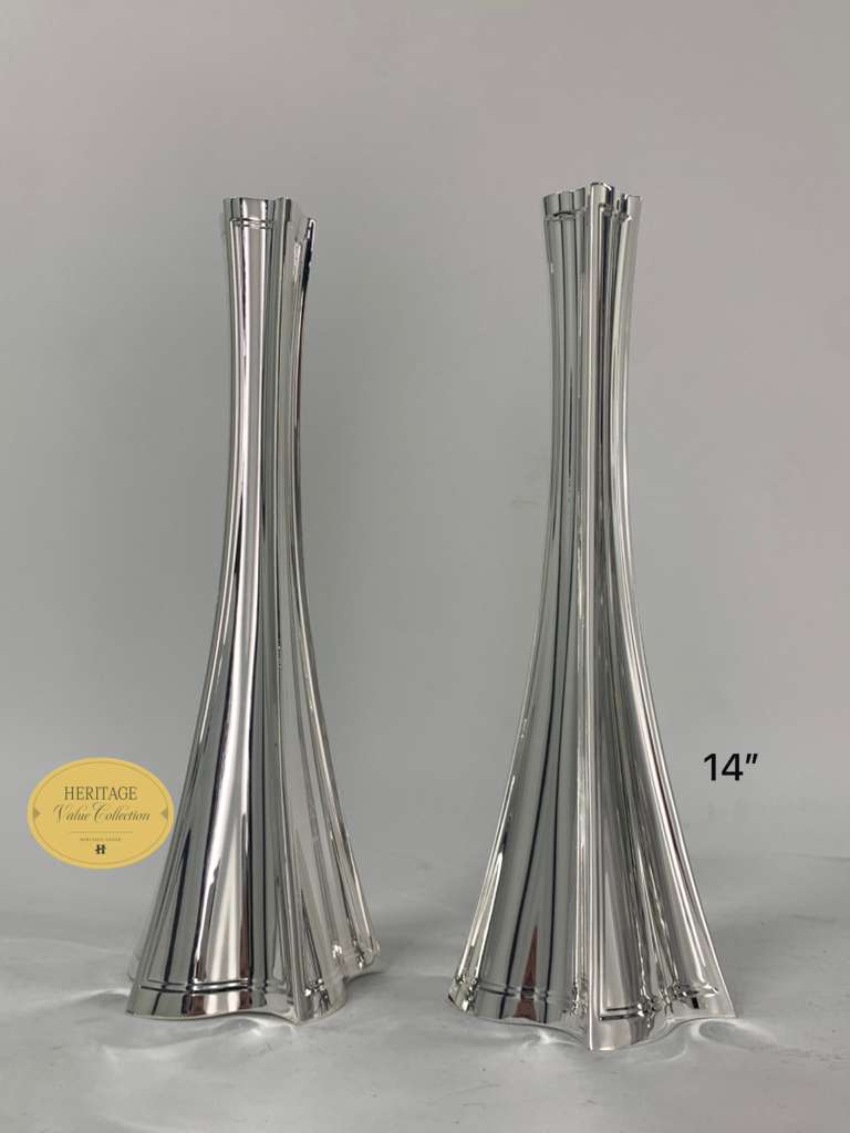 MEDIUM SMOOTH CANDLESTICKS
