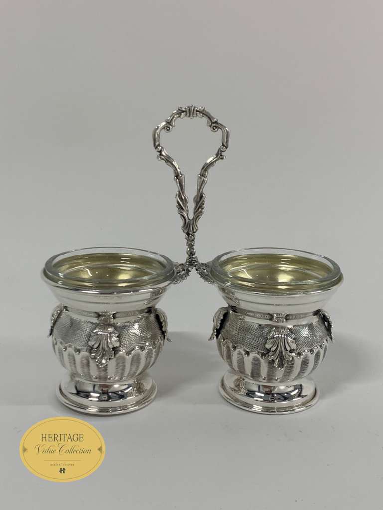 DOUBLE SALT HOLDER