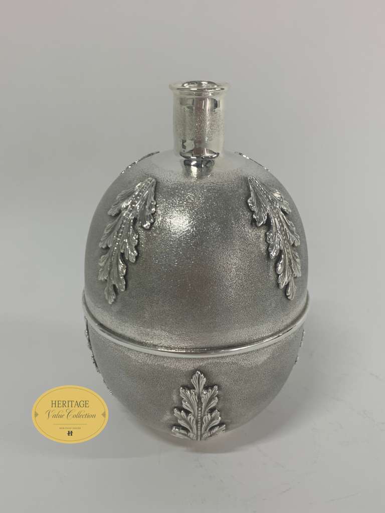 MATT BUD VASE