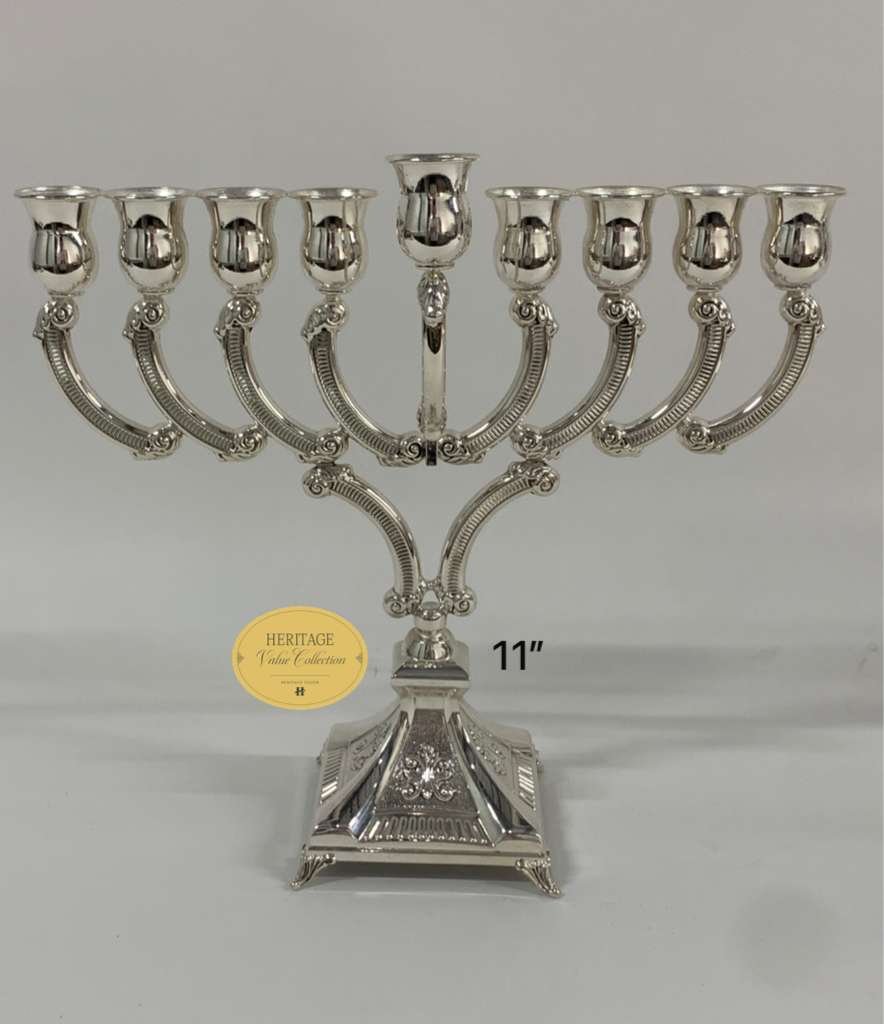 SMALL SMOOTH MENORAH