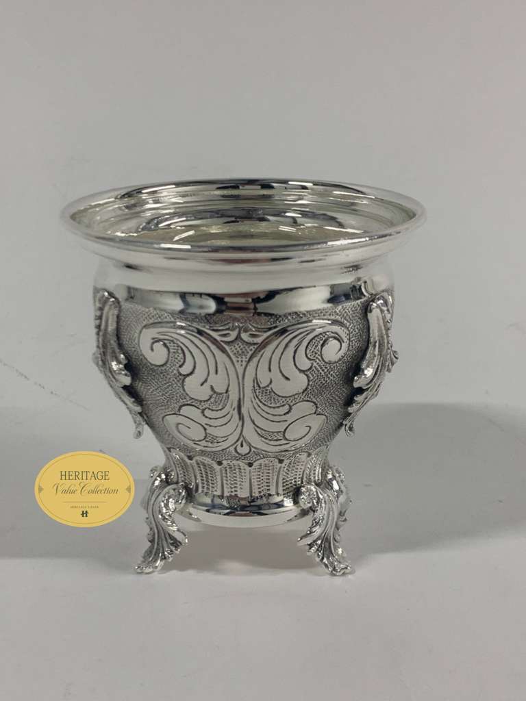 SINGLE SALT HOLDER