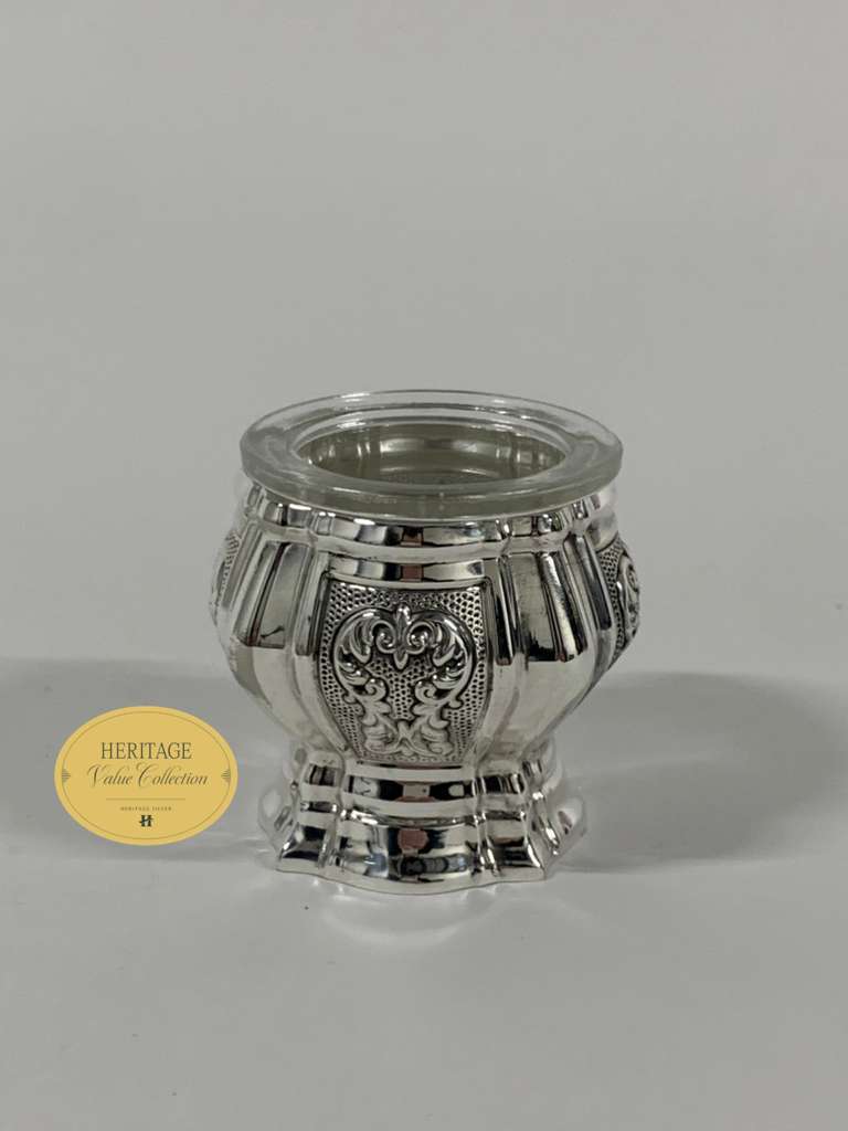 SINGLE SALT HOLDER