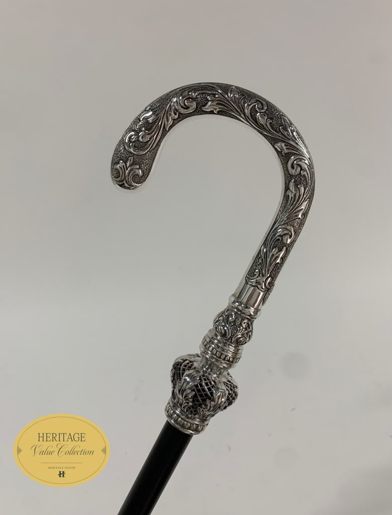 ROUND CANE WITH CROWN