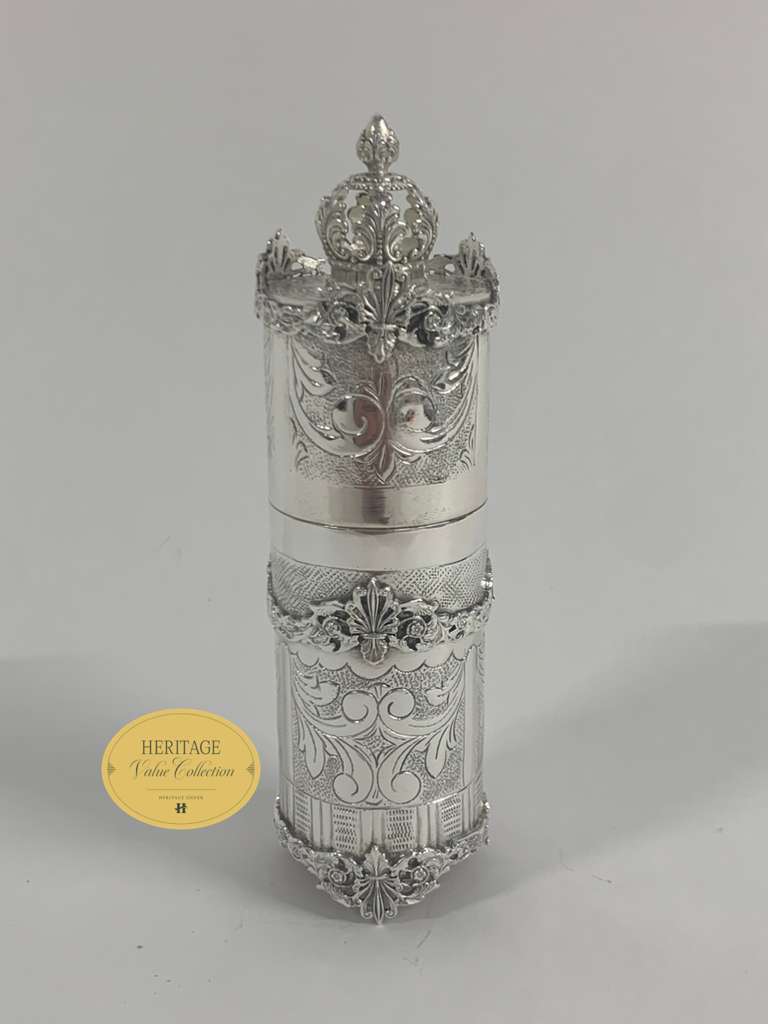 TORINO ROUND MATCH HOLDER