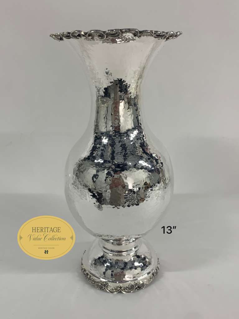 MEDIUM HAMMERED VASE
