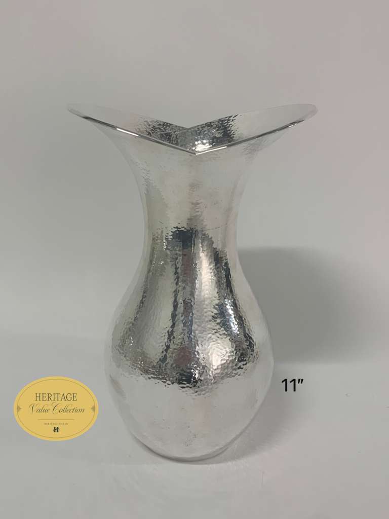 HAMMERED VASE