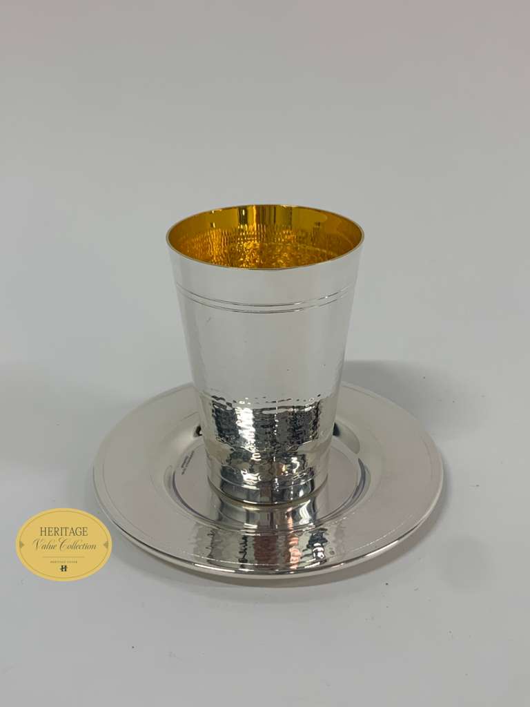 HEMMERED BECHER SET
