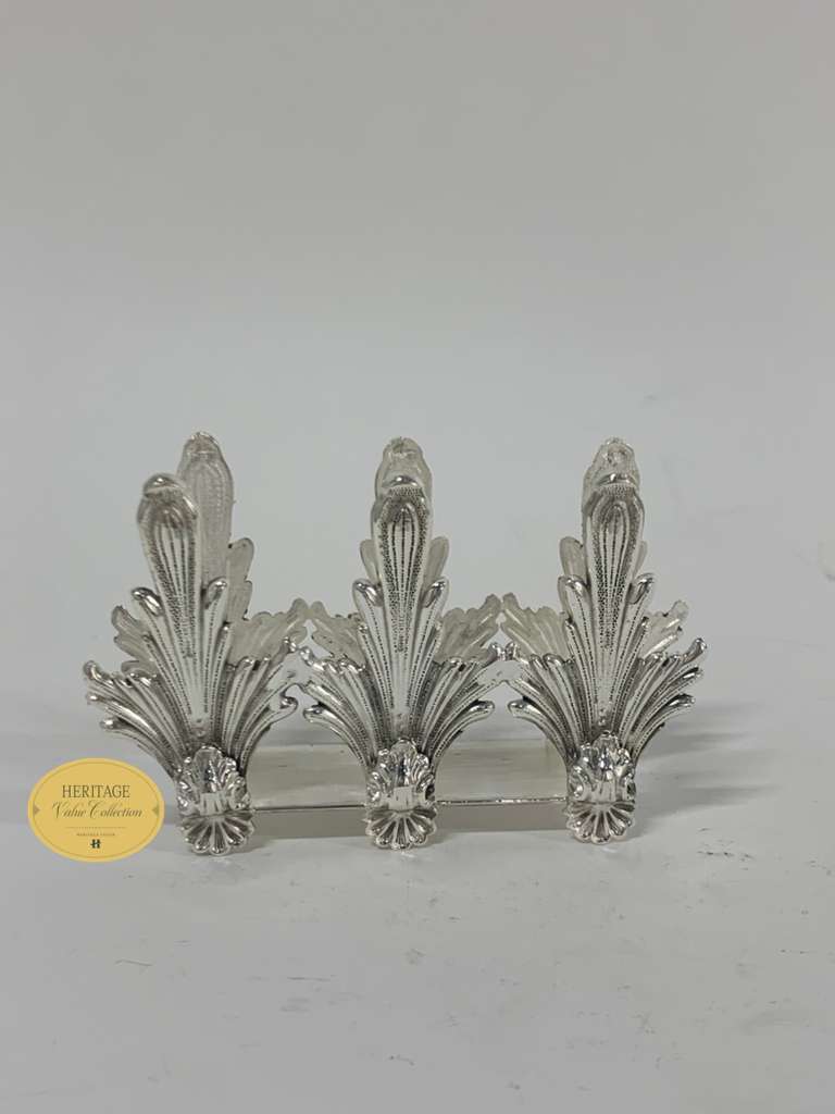 LEAVES NAPKIN HOLDER