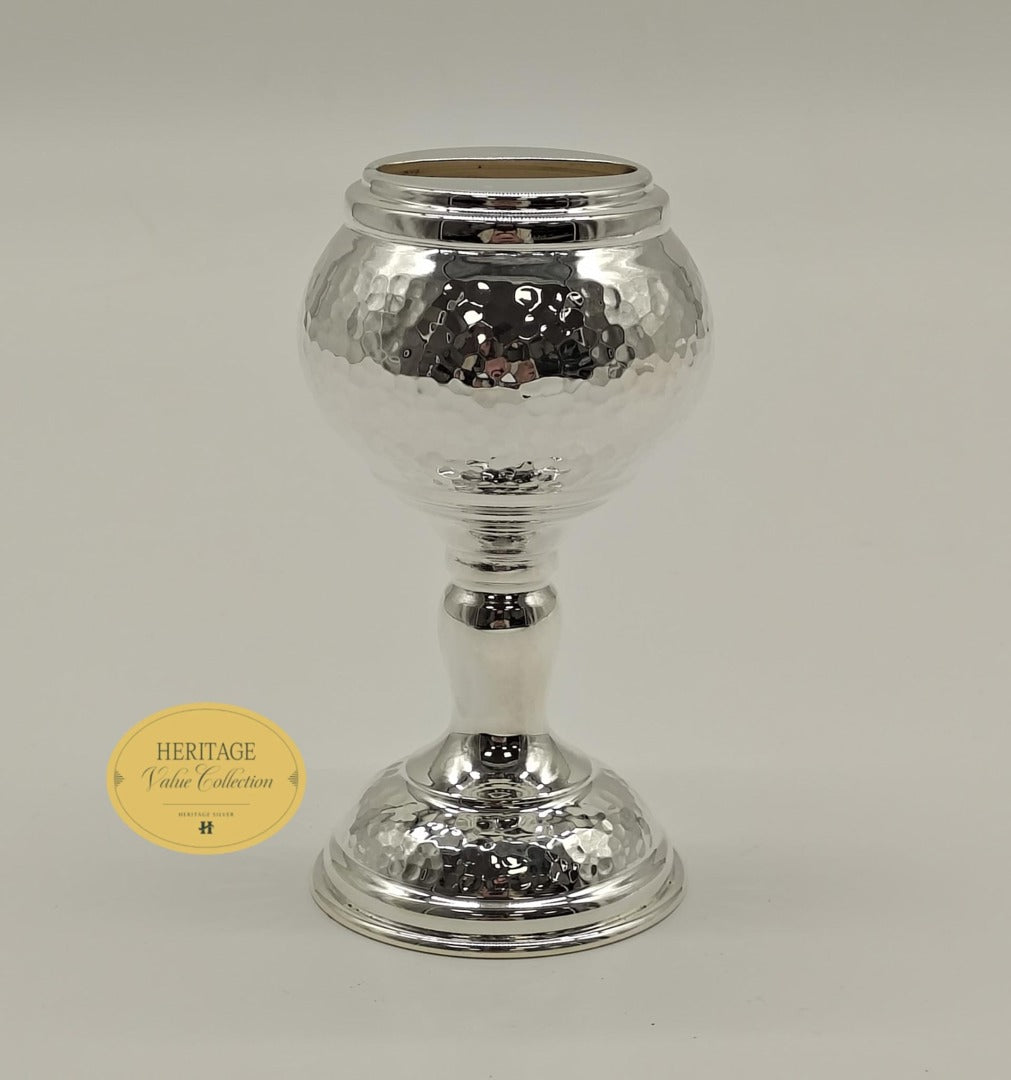 HAMMERED HAVDULAH HOLDER