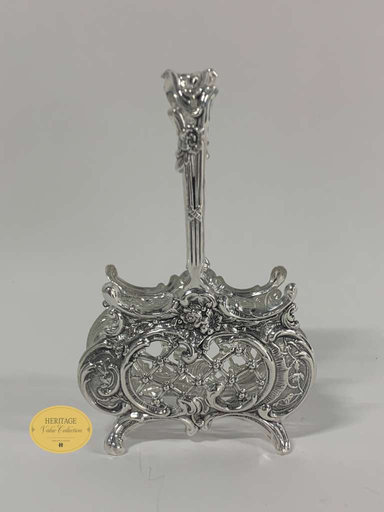 LACE NAPKIN HOLDER WITH HANDLE