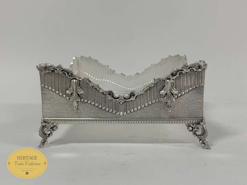 FLAT NAPKIN HOLDER