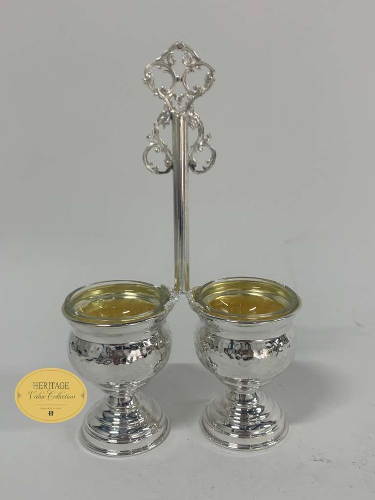 HAMMERED DOUBLE SALT HOLDER