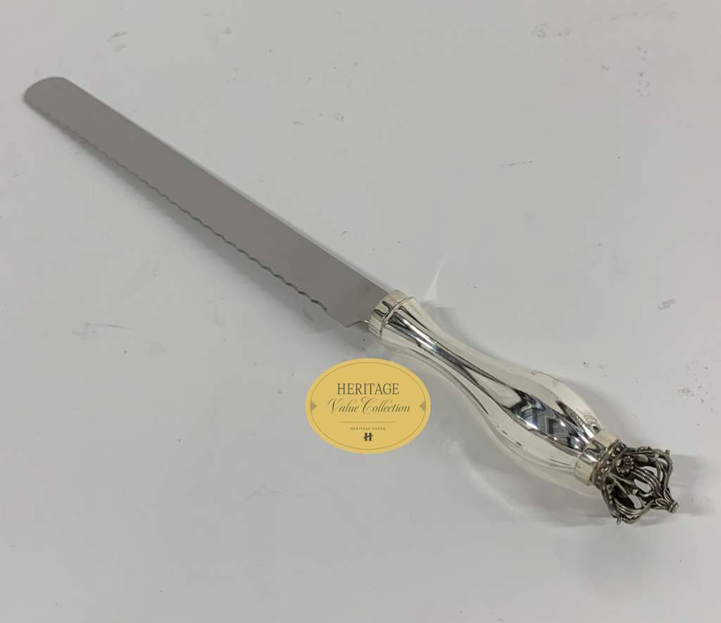 SMOOTH SERRATED KNIFE
