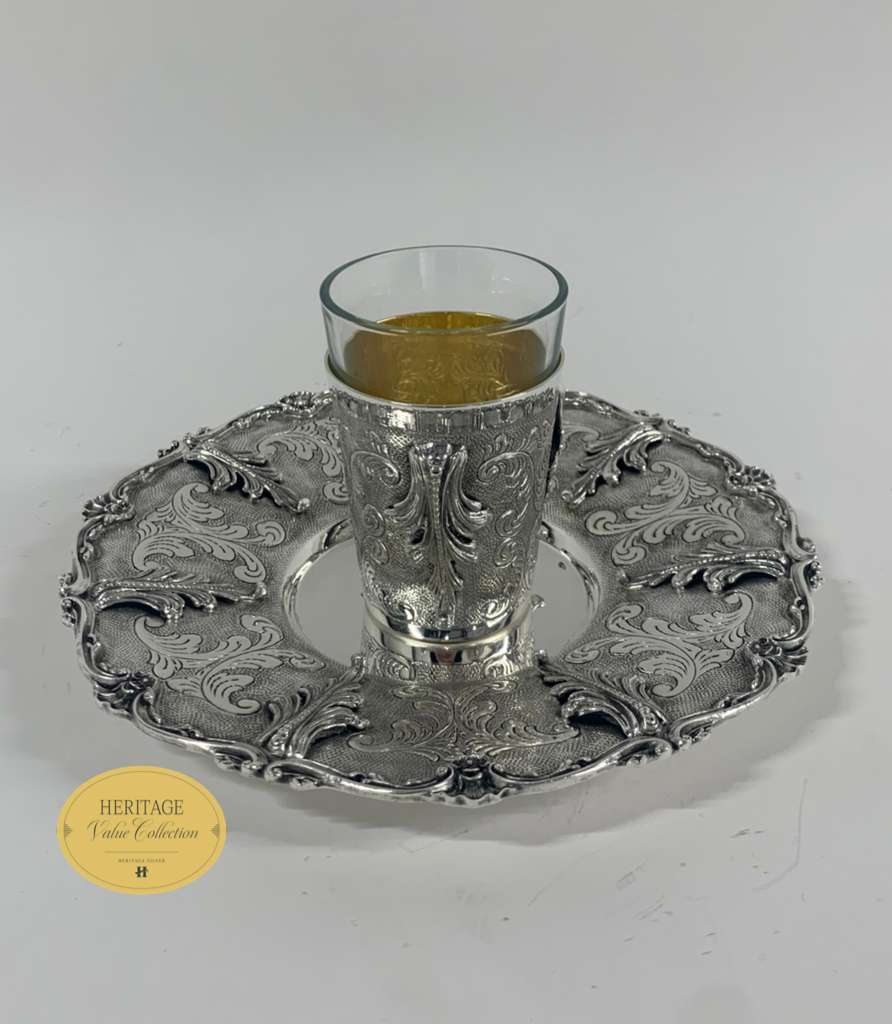 CHASED GLASS BECHER SET
