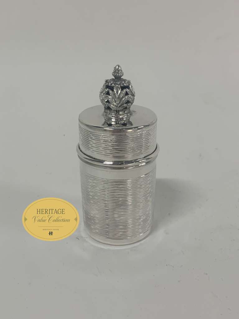 LINES ROUND BESUMIM HOLDER