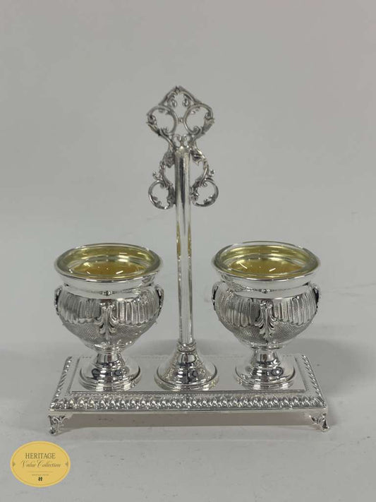 DOUBLE SALT HOLDER ON BASE